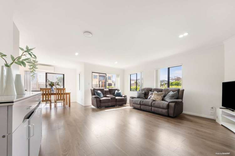 1 Broberg Lane Flat Bush_1