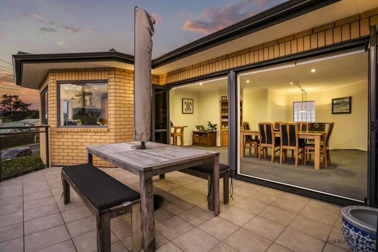 2c Highland Avenue Titirangi_5