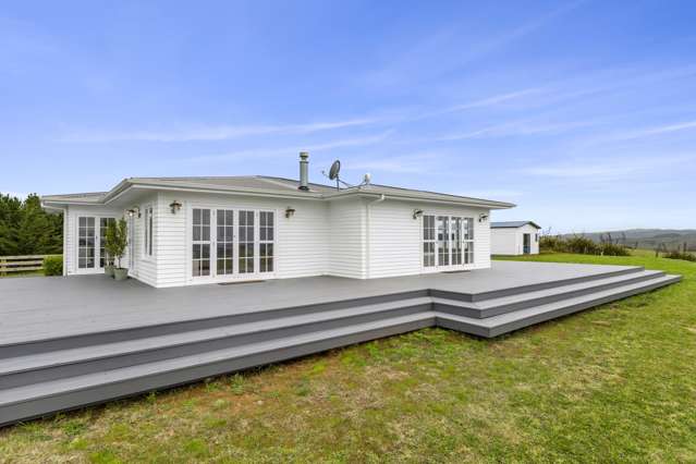 448 Ruapuke Road Raglan_4