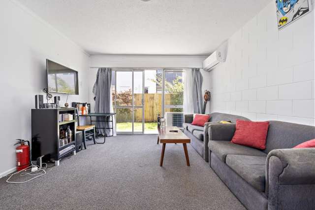 2/45 York Street 1074_4