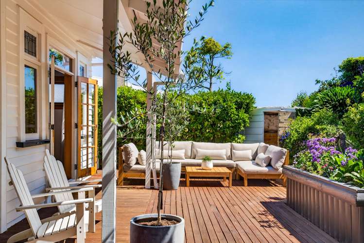 12 Guys Hill Road Hospital Hill_4