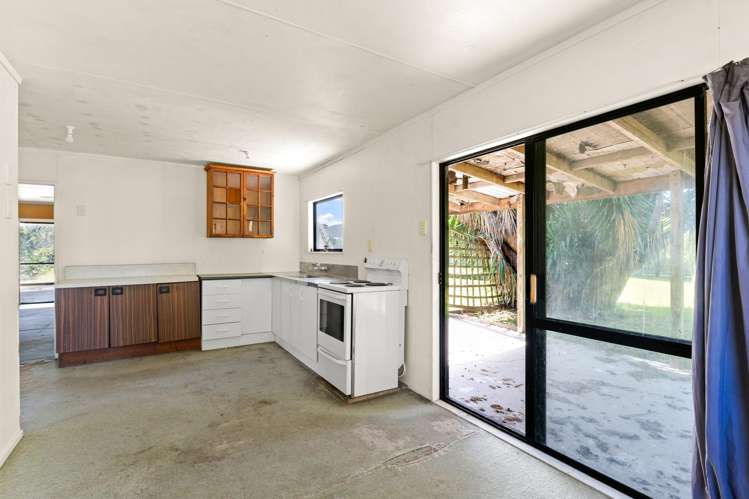 142 Main Road Makaraka_4