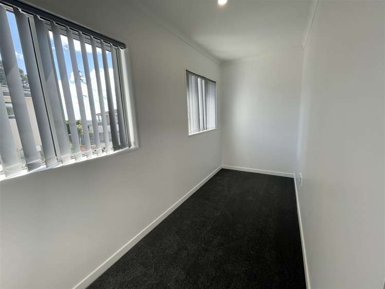 271C Te Atatu Road Te Atatu South_8