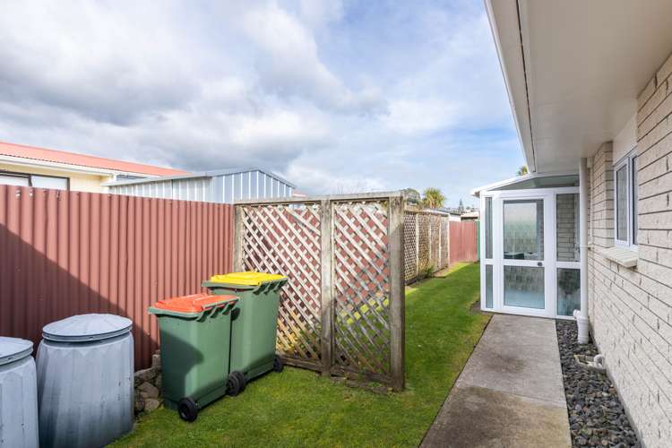 2/17 Whiteley Street Moturoa_8