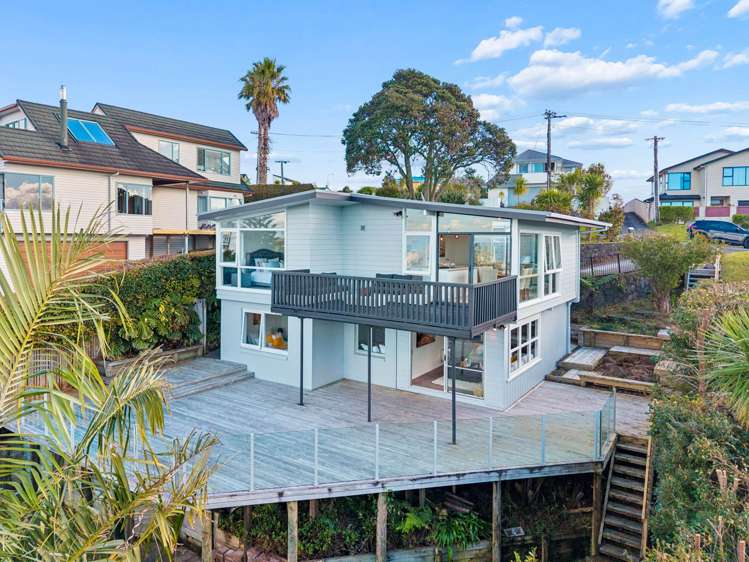 8 Summit Drive Torbay_23