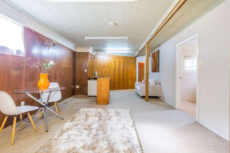 37 Tahi Terrace Glen Eden_23