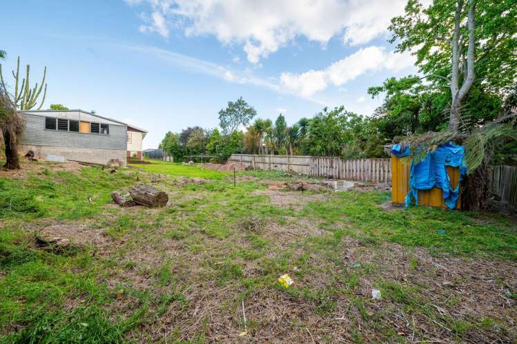 38 Forth Crescent Glenview_16