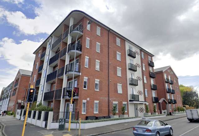 211/1A Soljak Place Mt Albert_1