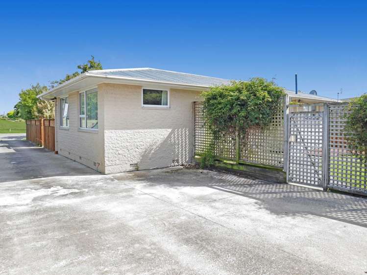 14 West-Watson Av Hillmorton_18