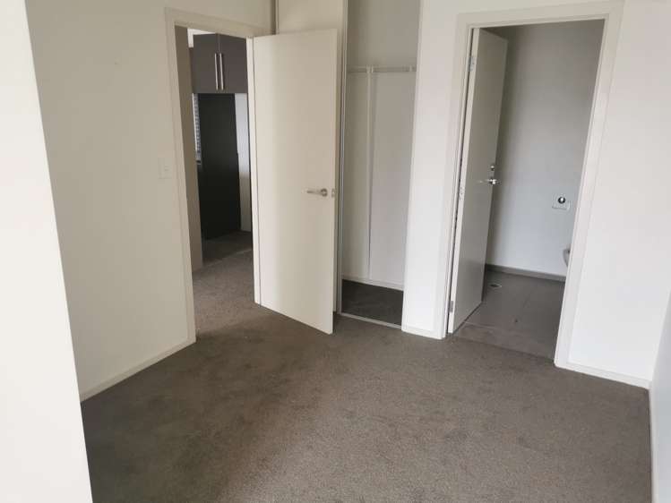 206/4 Wagener Place St Lukes_8