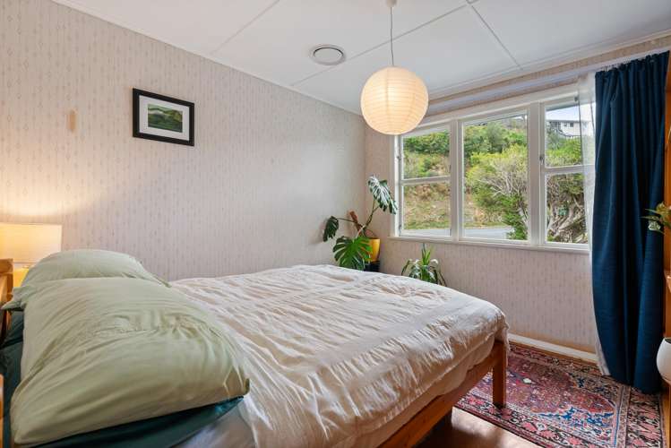 4 Camrose Grove Kingston_7