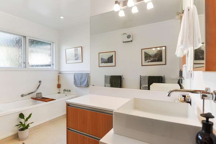 2 Highfield Place Lynmore_6