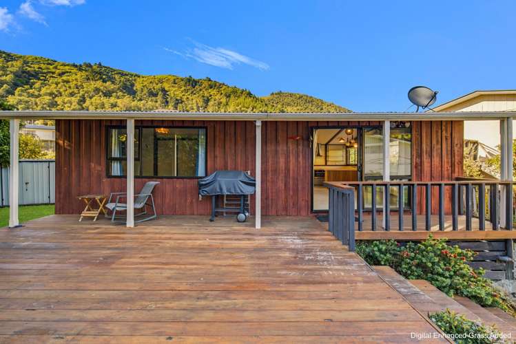 15A Hampden Street Picton_17