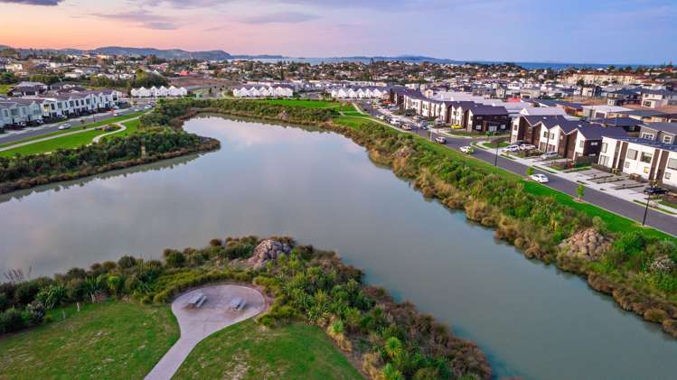 5 Cambie Avenue Red Beach_20