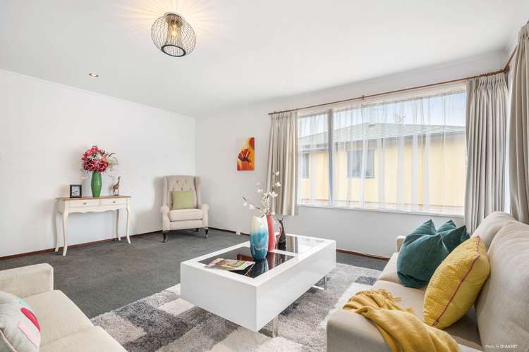 11a Katavich Place Mount Roskill_9