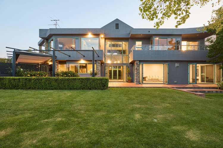 15 Van Beek Place_1