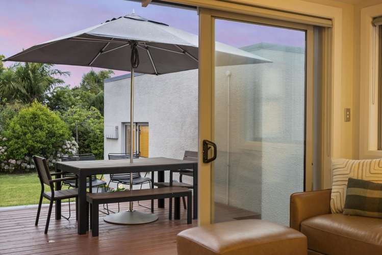 70 Old Mill Road Westmere_11