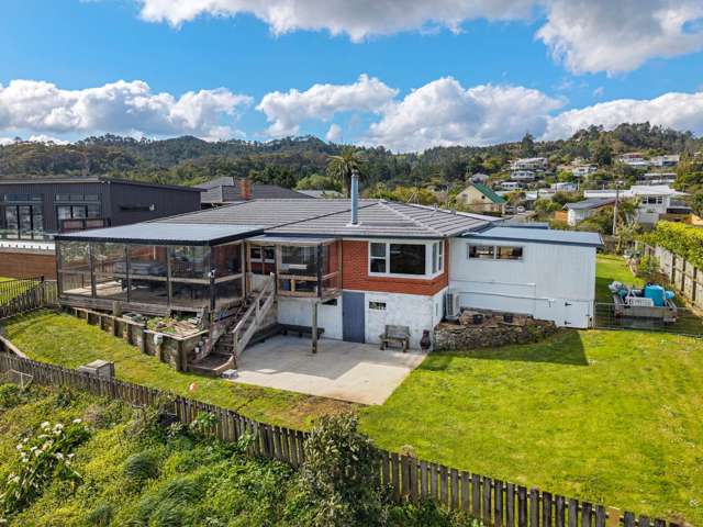 25 Memorial Drive Parahaki_4