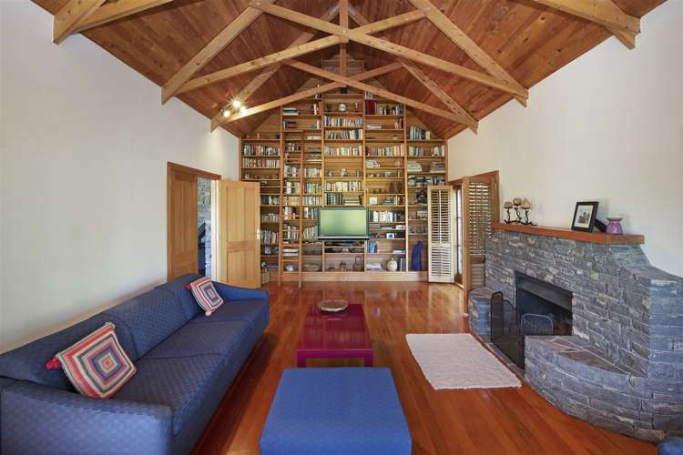 407 Halkett Road West Melton_13