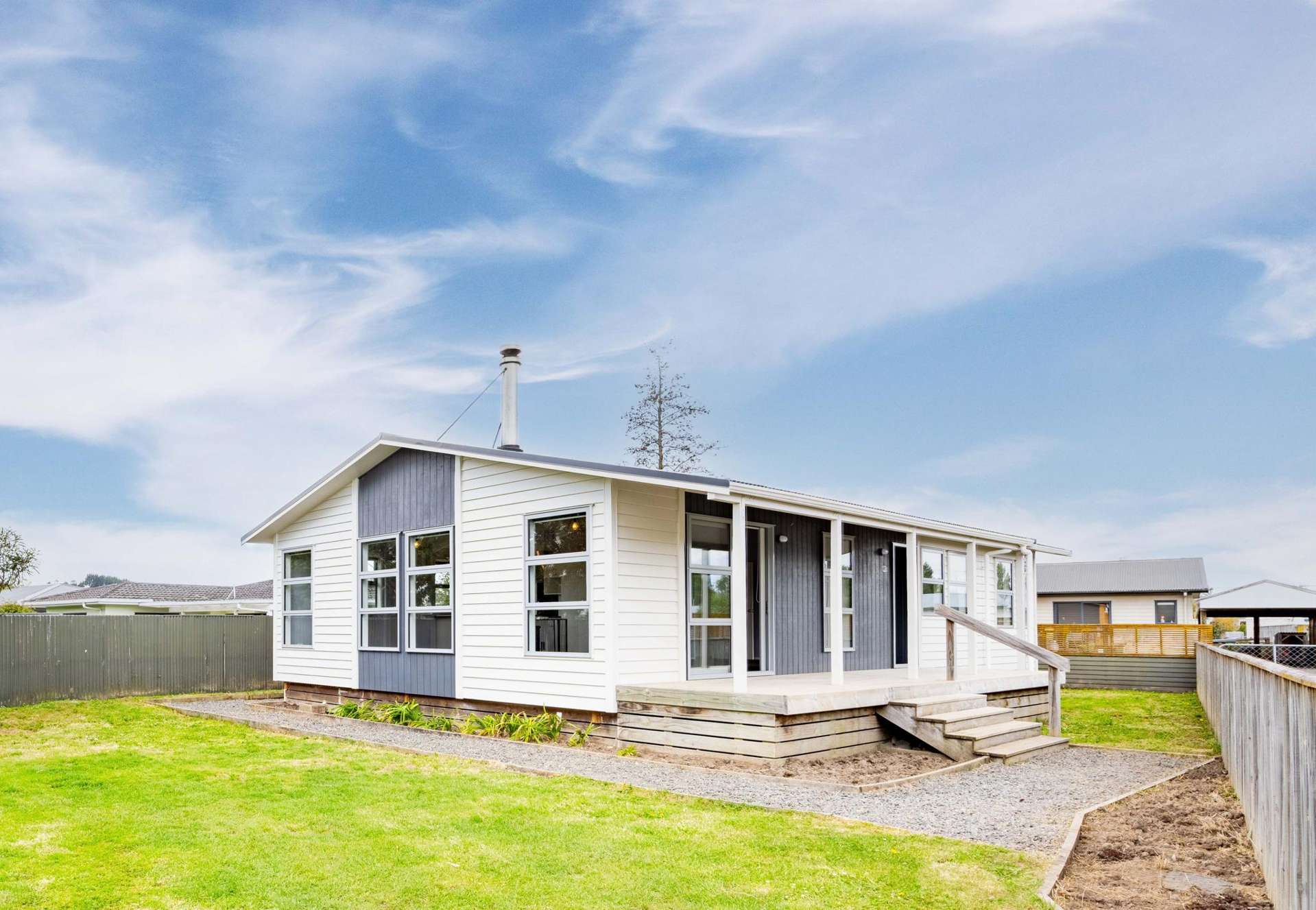 12B Guy Street Waipawa_0