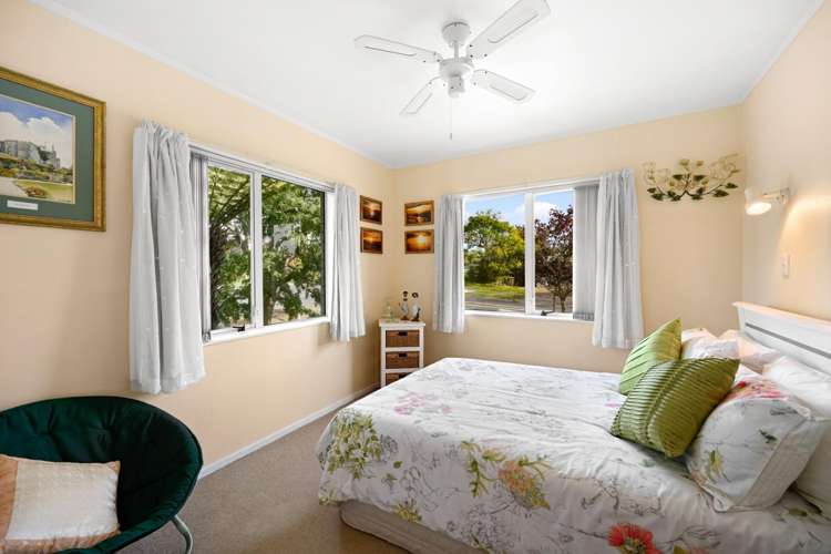 53 Splitt Avenue Glenview_18