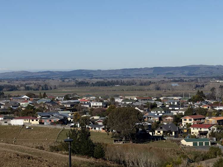 9 Cypress Lane Balclutha_1