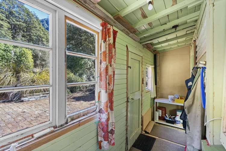 13 Sunshine Terrace Arthur's Pass National Park_8