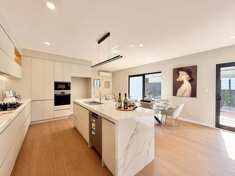 94 Huanui Drive Orewa_4