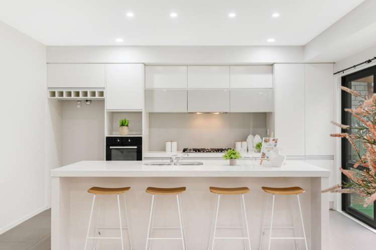 4 Helianthus Avenue Flat Bush_7