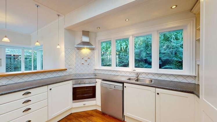 43 Trelissick Crescent 1318_9