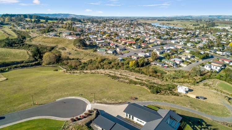 24 Monterey Drive Balclutha_2