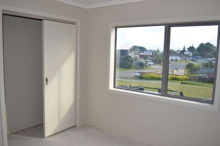 10 Sylvia Way Te Horo Beach_10