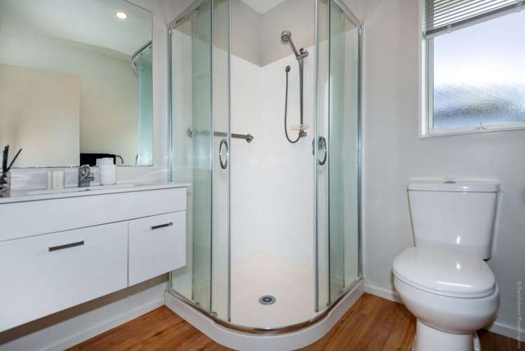 10 Bideford Place Dallington_22