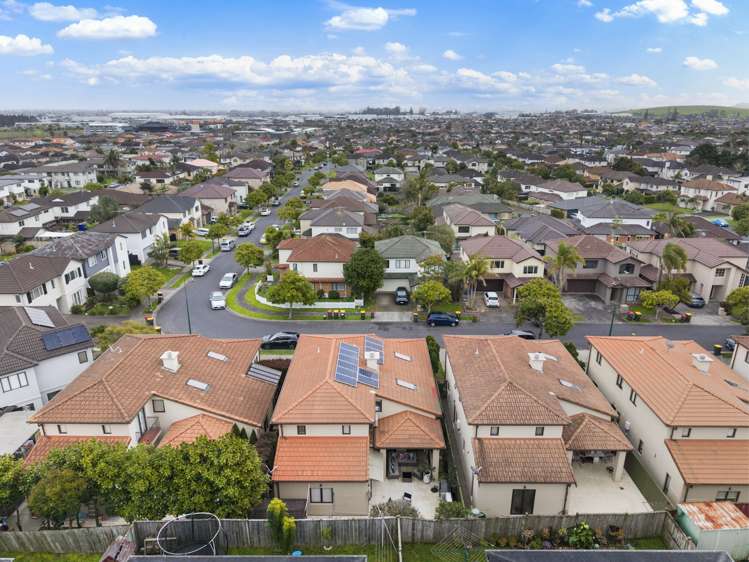 25 Bridgefield Crescent Flat Bush_24