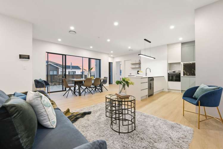 36 Furlough Road Papakura_5