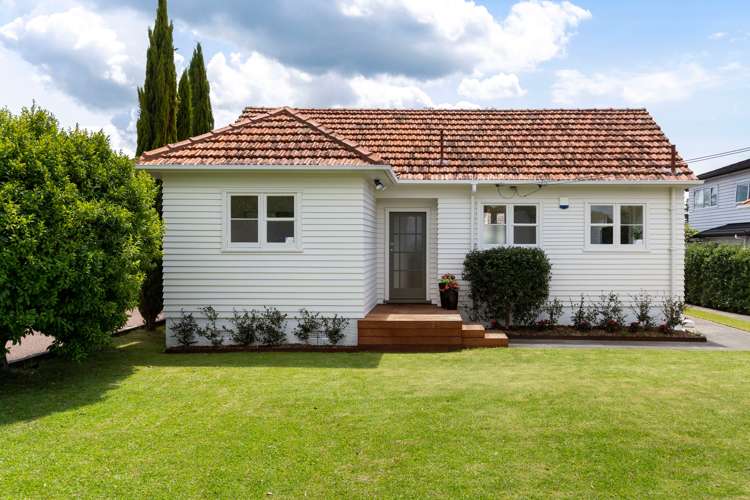 32 Tasman Avenue Mount Albert_13