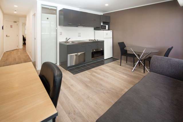 1016/430 Queen Street Auckland Central_2