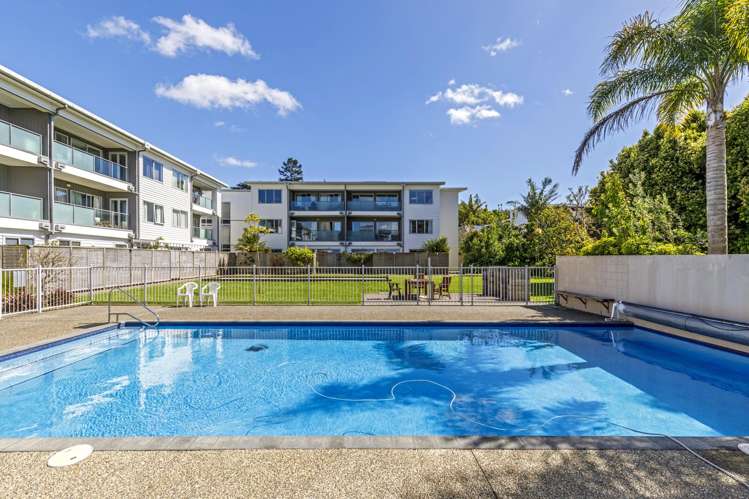 C2/30 Bute Road Browns Bay_15