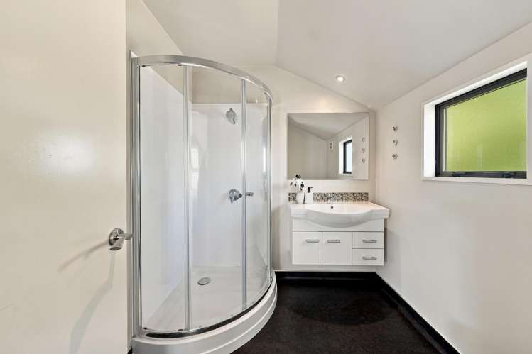 37 Lakewood Drive Burwood_13