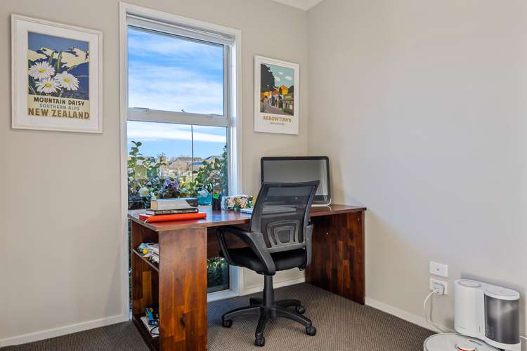 7 Barnsley Crescent West Melton_7