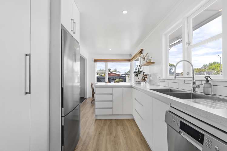 282 Tremaine Avenue Takaro_5