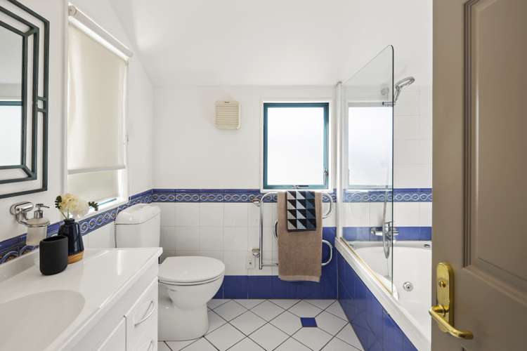 107 Austin Street Mount Victoria_13