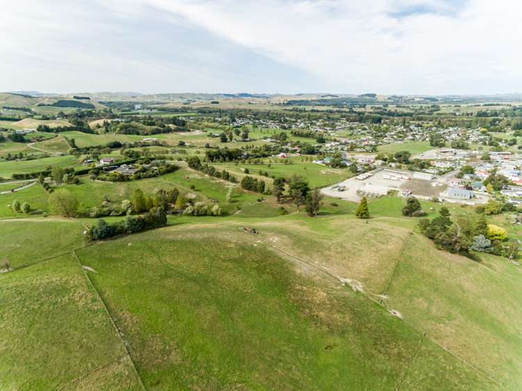 39 Great North Road Waipawa_11