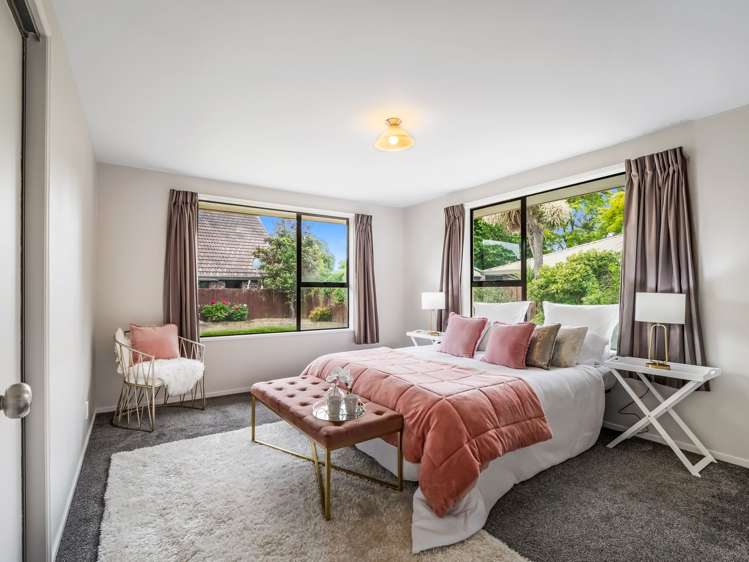 49 Yellowstone Crescent Burwood_20