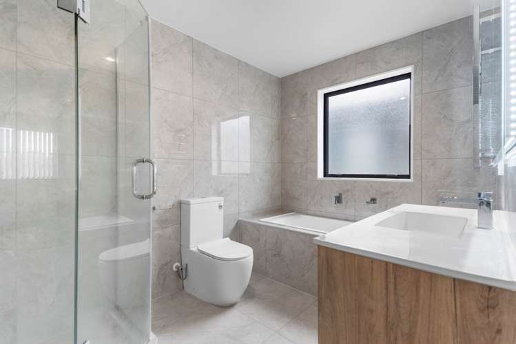 77 Rashni Road Flat Bush_13