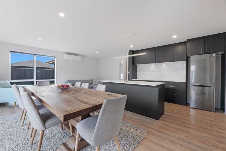 73 Tiritiri Moana Drive Pegasus_1