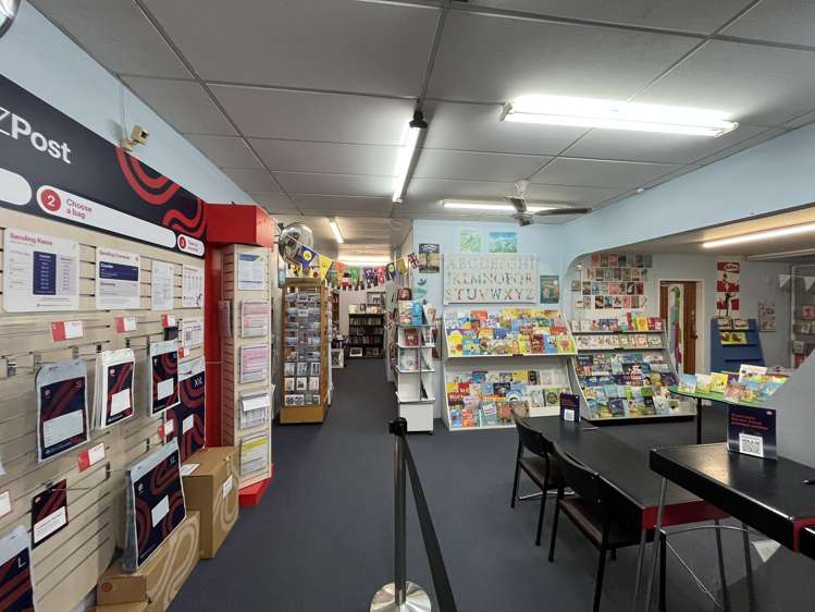 Shop 3/17-19 Seaview Road Paraparaumu Beach_3