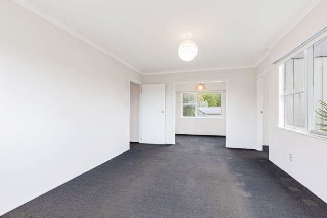 4/3 Hubert Henderson Place Remuera_2