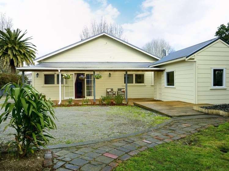 69 Stout Street Whataupoko_1