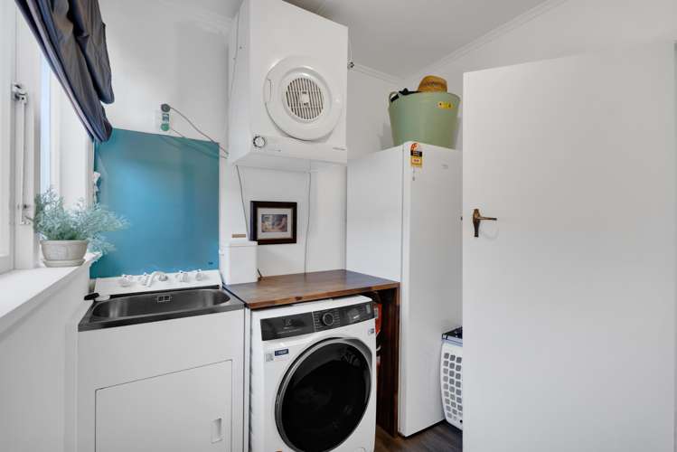 190A Seaview Road Westown_14